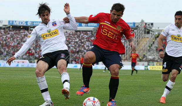 Emiliano Vecchio cerca de ser el primer refuerzo de Colo Colo para el 2013