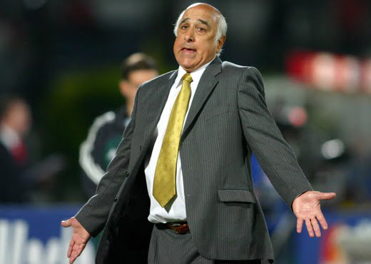 Nelson Acosta: “Colo Colo no está jugando bien”