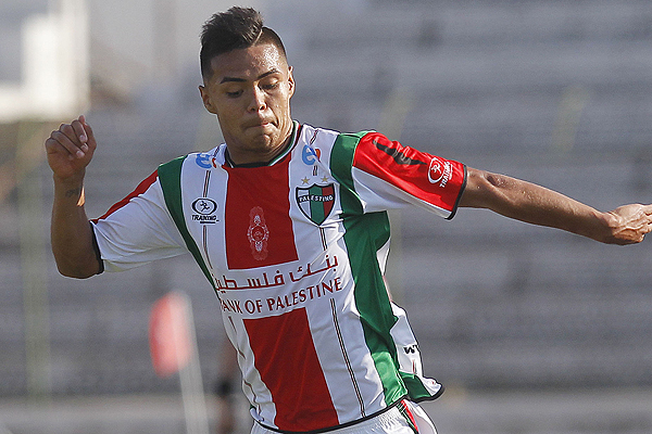 Colo Colo confirma la llegada del defensa Paulo Díaz